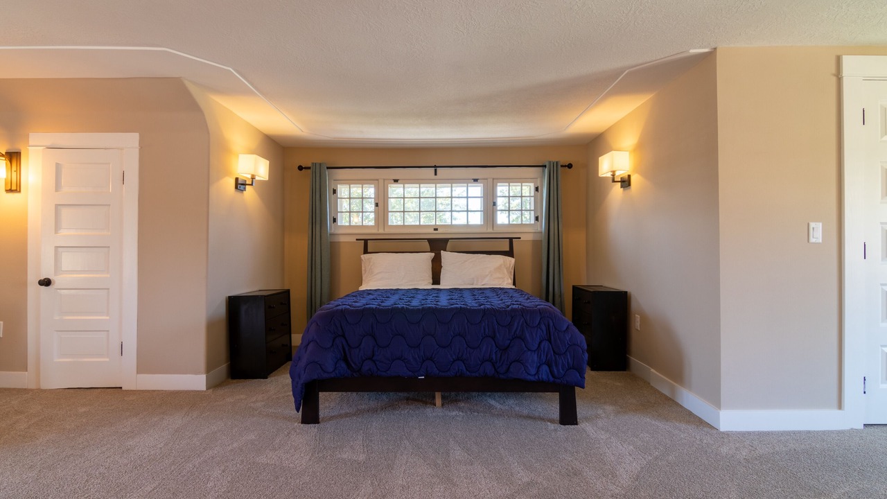 Photo of Others in Independence