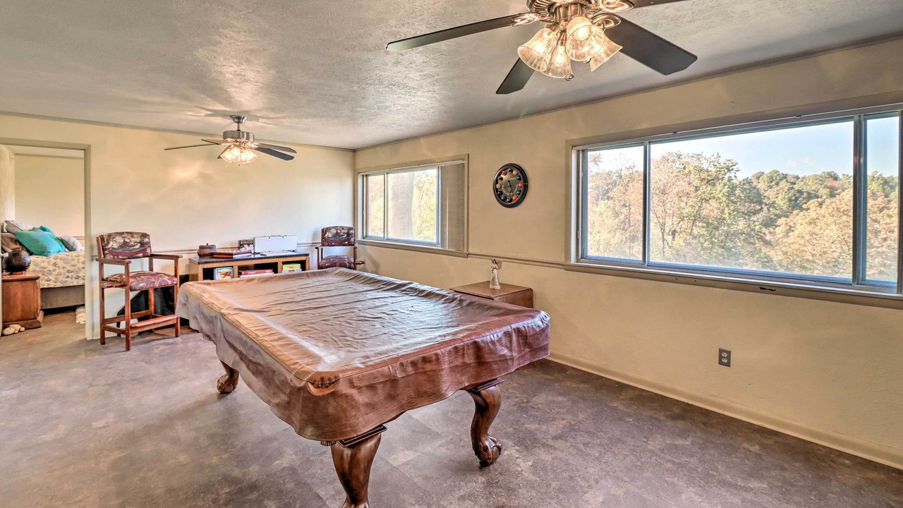 Photo of Bedroom in Lakeview