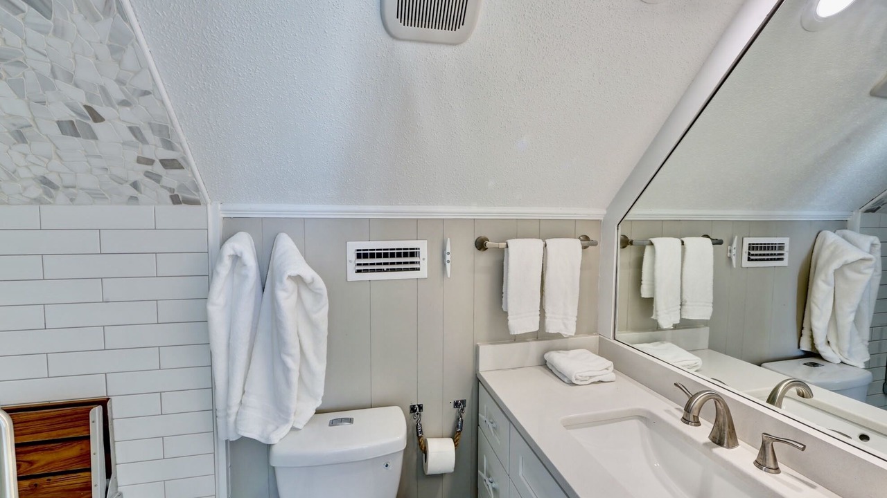 Photo of Bathroom in South Nags Head