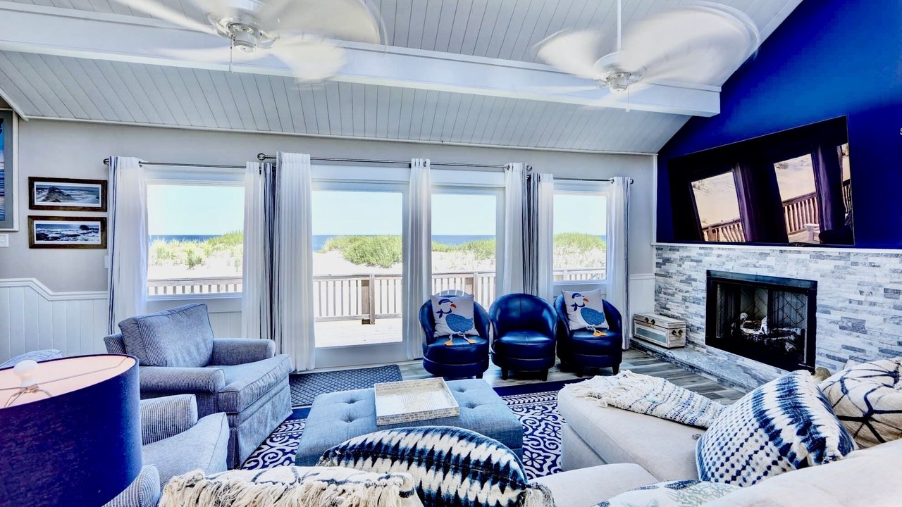 Photo of Livingroom in South Nags Head