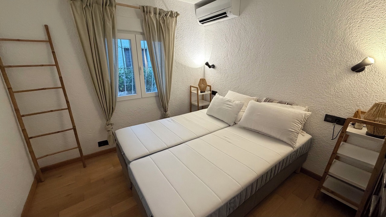 Photo of Bedroom in Panorama