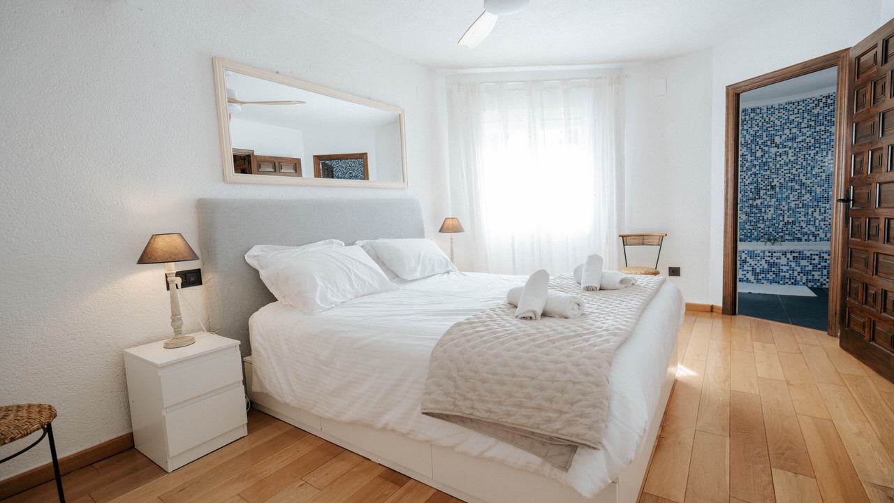 Photo of Bedroom in Panorama