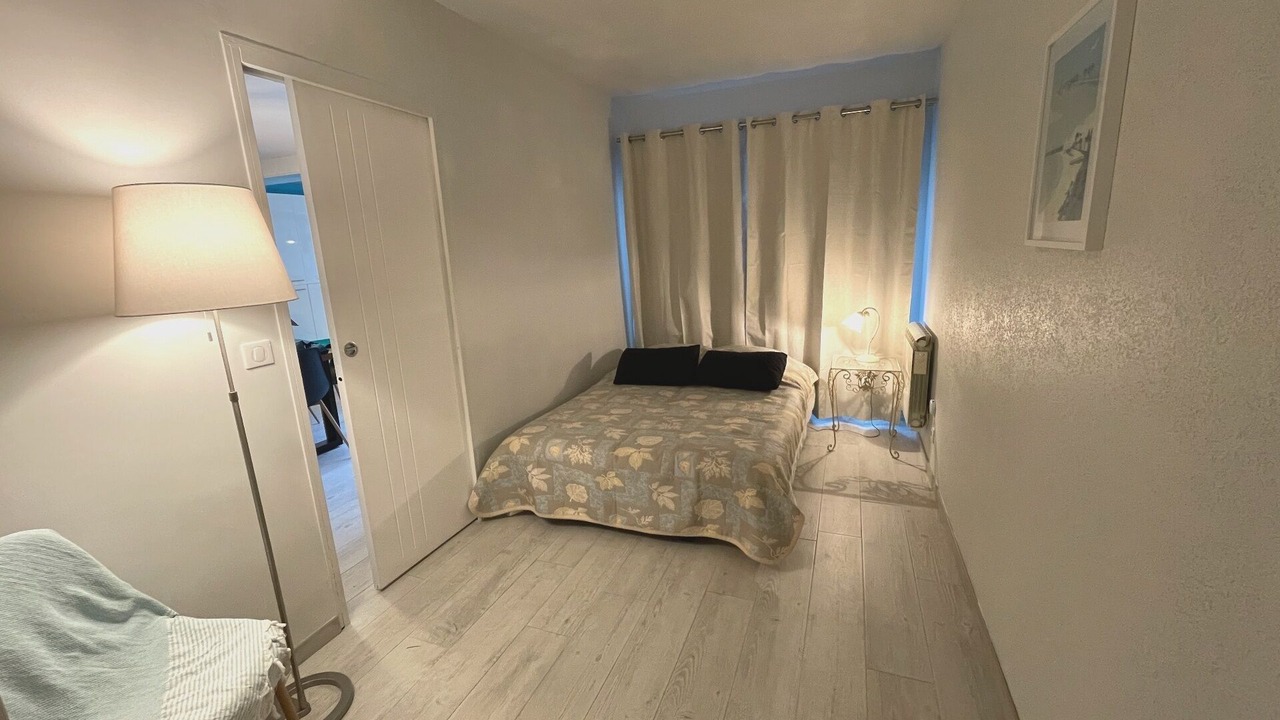 Photo of Bedroom in Luc-sur-Mer