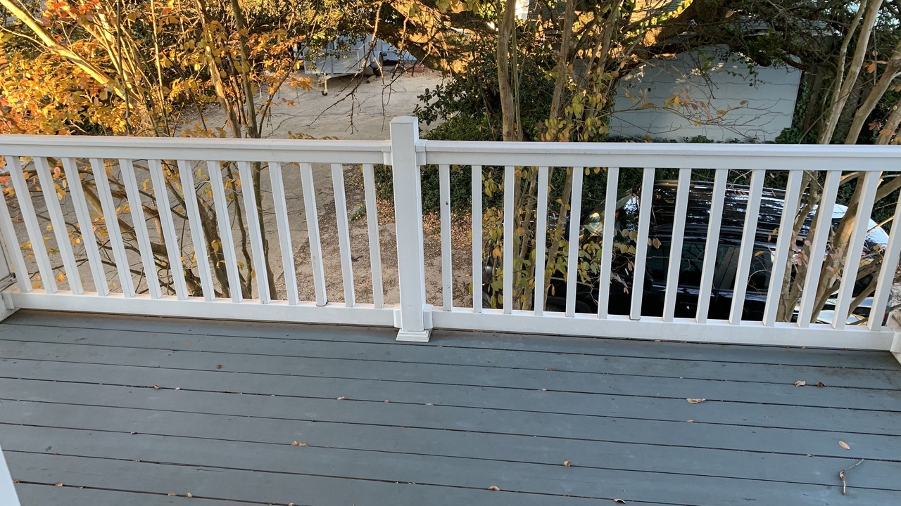 Photo of Outdoor in Cottage Line