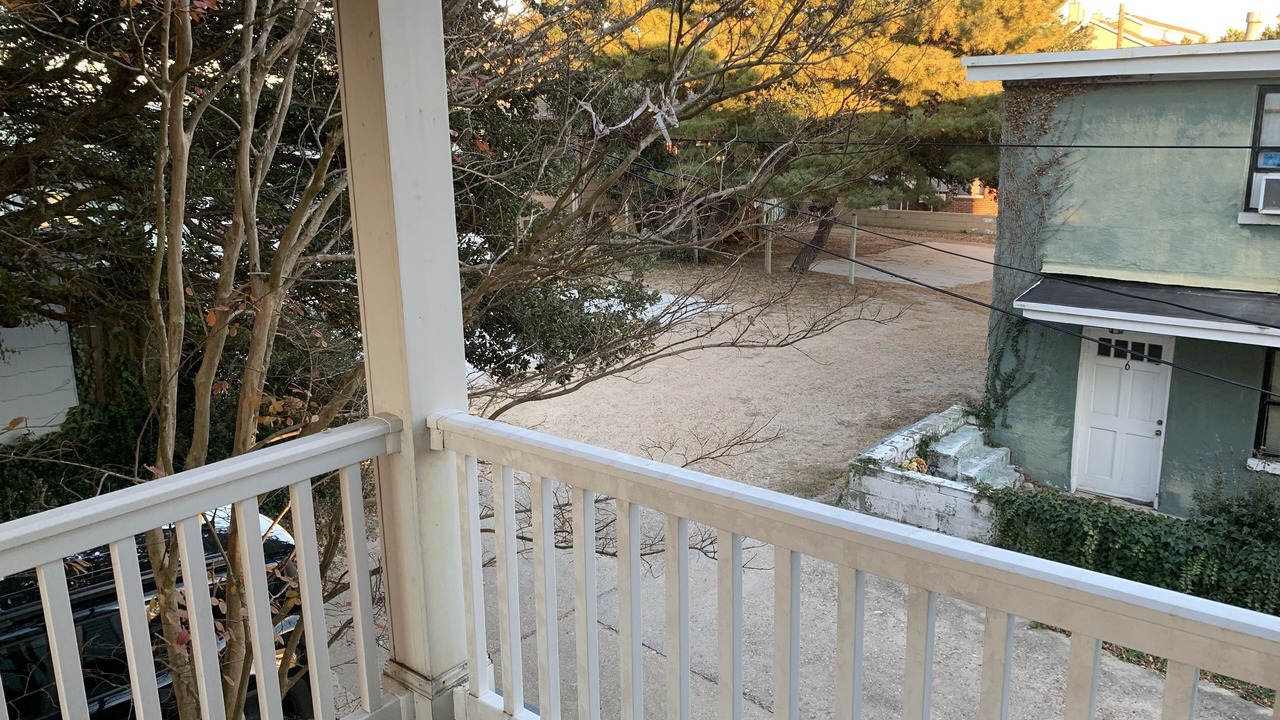 Photo of Outdoor in Cottage Line