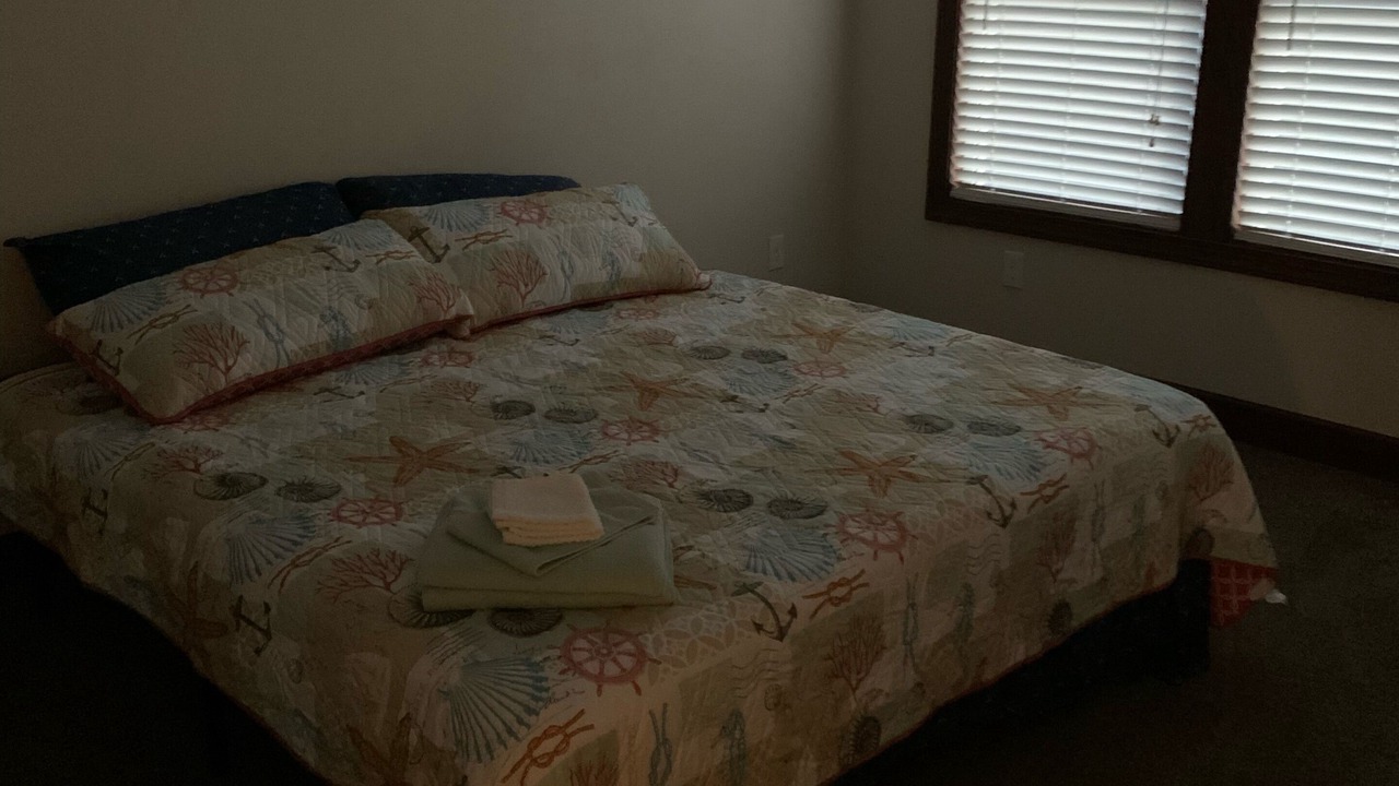 Photo of Bedroom in Cottage Line