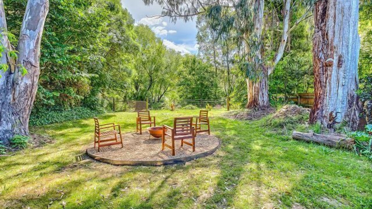 Photo of Outdoor in Buckland