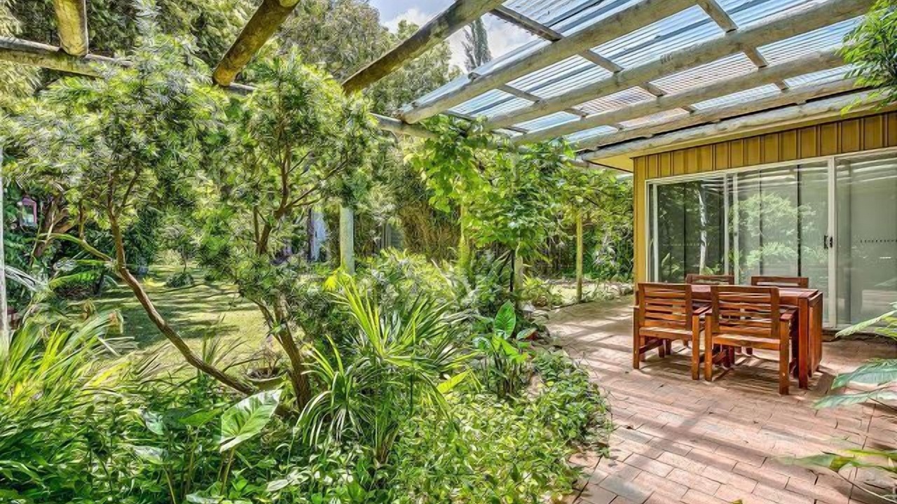 Photo of Outdoor in Buckland