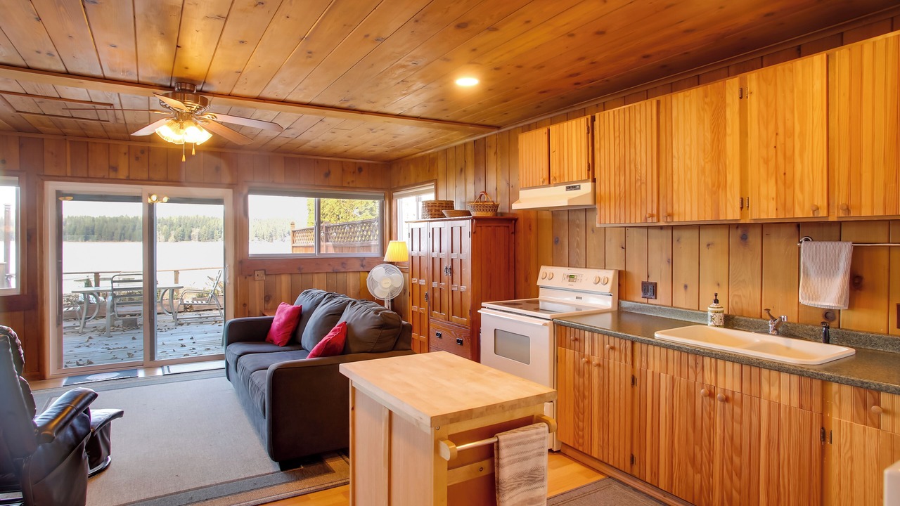 Photo of Others in Diamond Lake