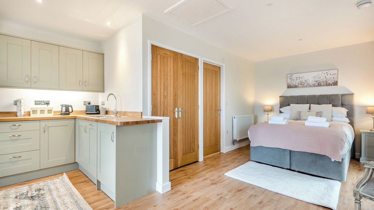 Photo of Others in Alderbury