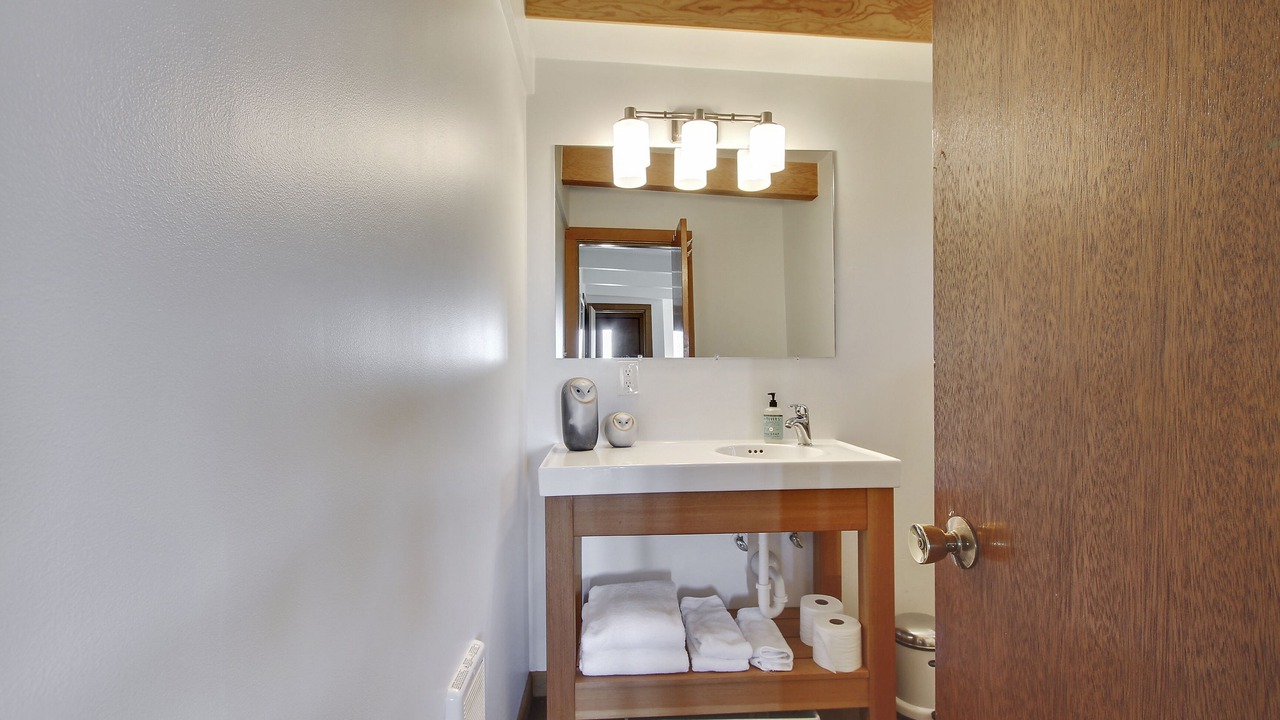 Photo of Bathroom in Arch Cape