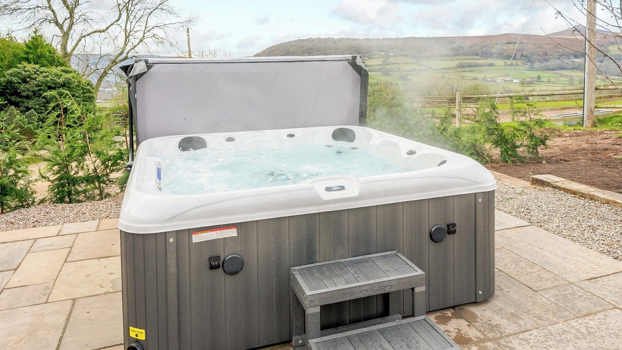 Photo of Others in Llantilio Pertholey