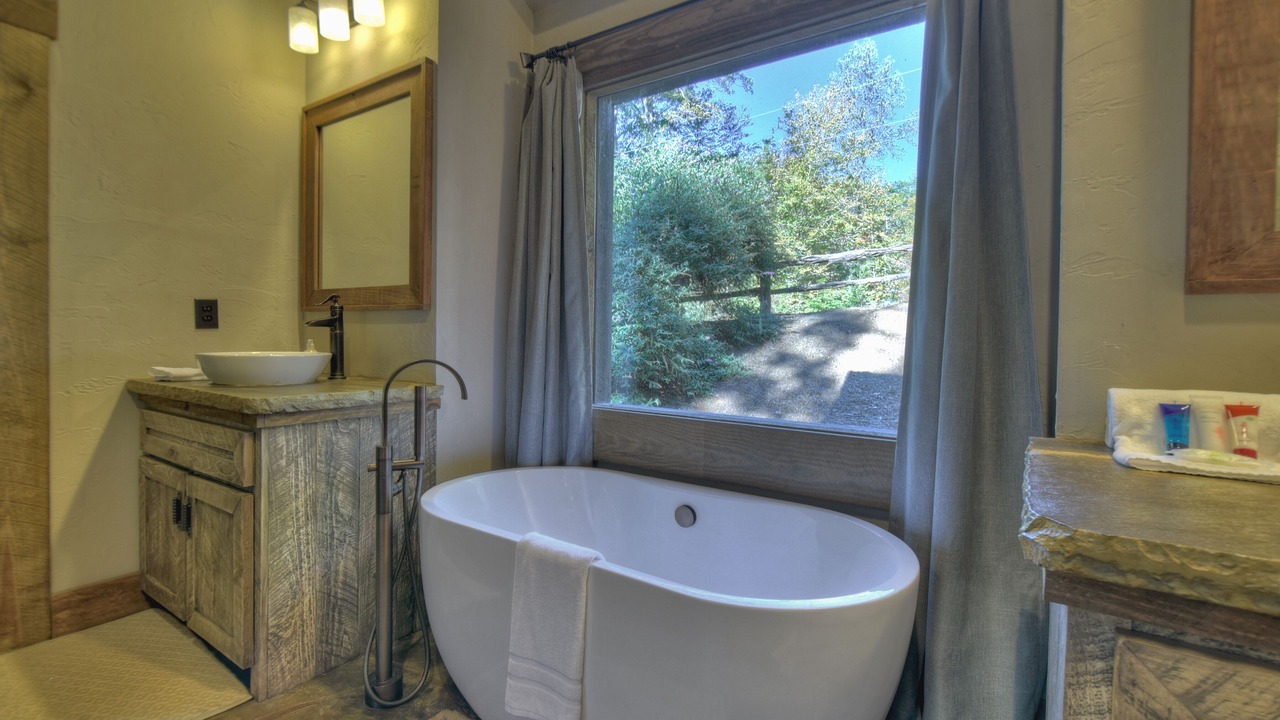 Photo of Bathroom in Cashes Valley