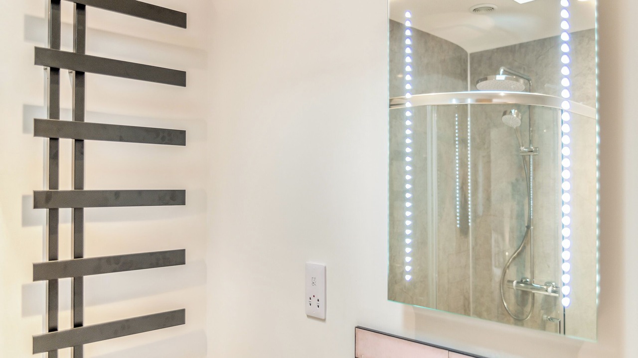 Photo of Bedroom in Alderbury