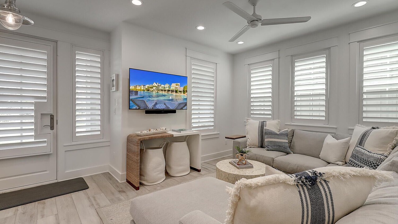 Photo of Bedroom in Cinnamon Shore