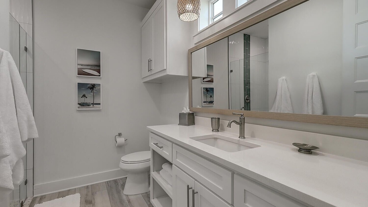 Photo of Bathroom in Cinnamon Shore