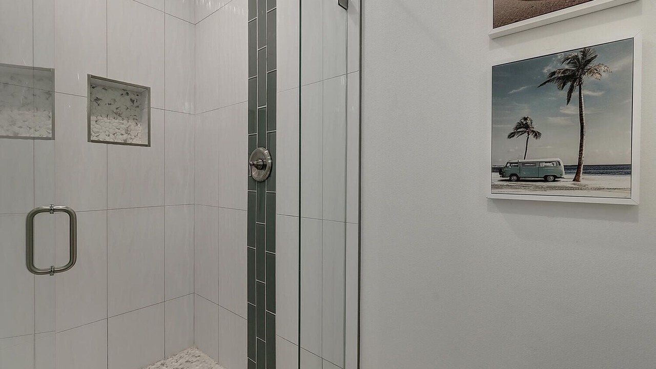 Photo of Bathroom in Cinnamon Shore