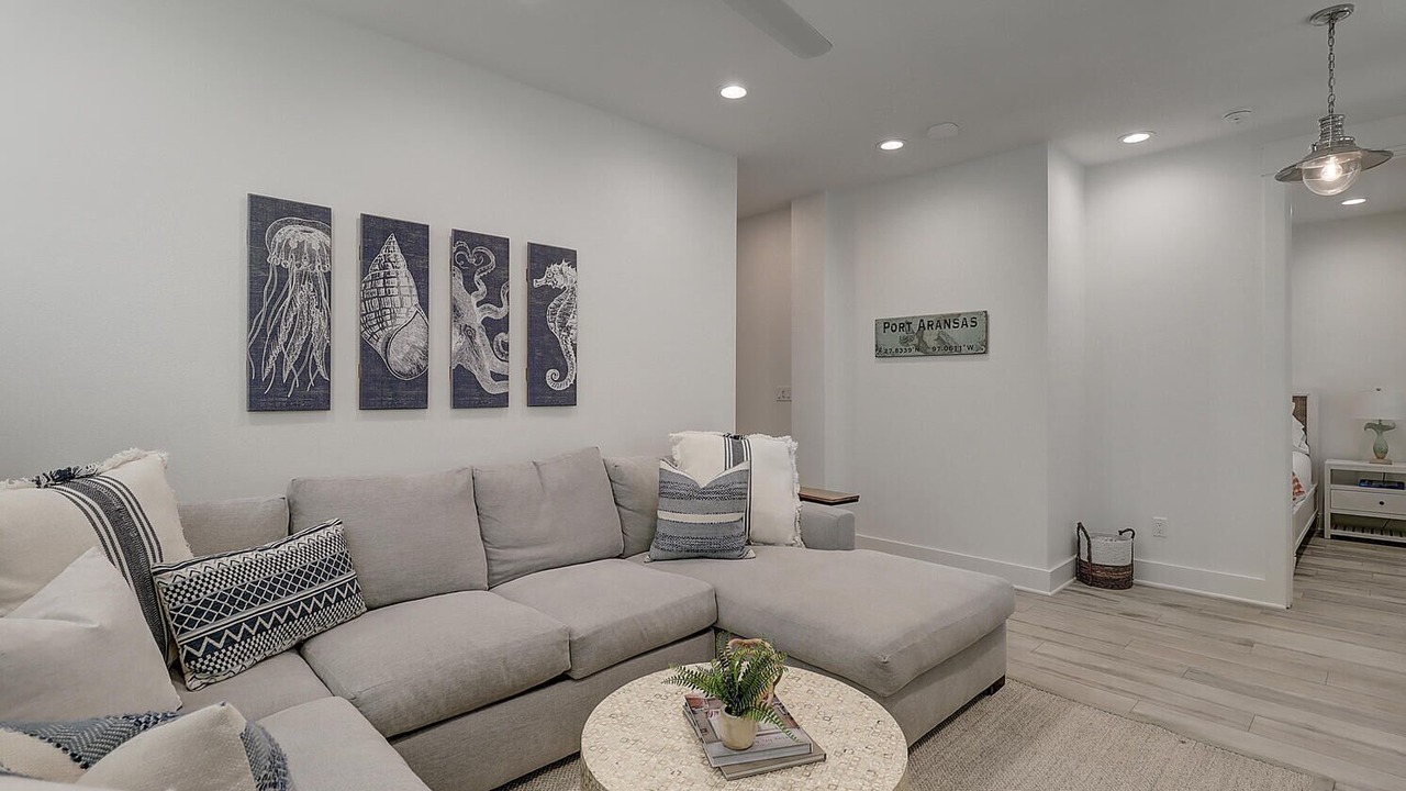 Photo of Bedroom in Cinnamon Shore