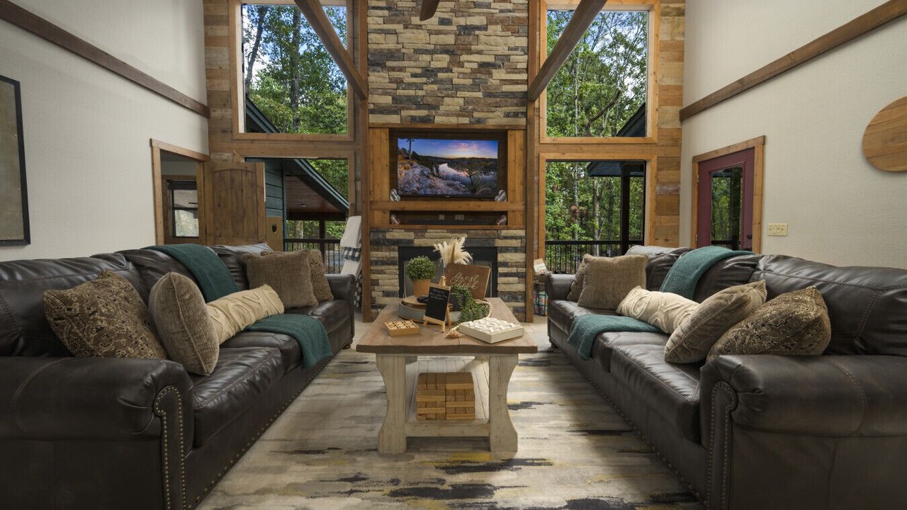 Photo of Livingroom in Broken Bow