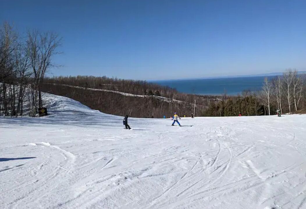 Photo of Others in Wasaga Beach