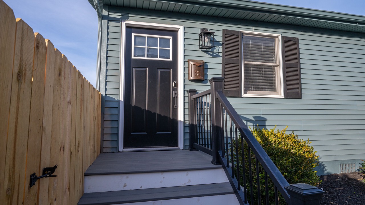 Photo of Others in Oakley