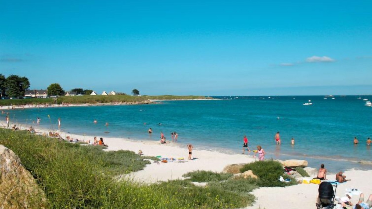 Photo of Others in Plouneour-Trez