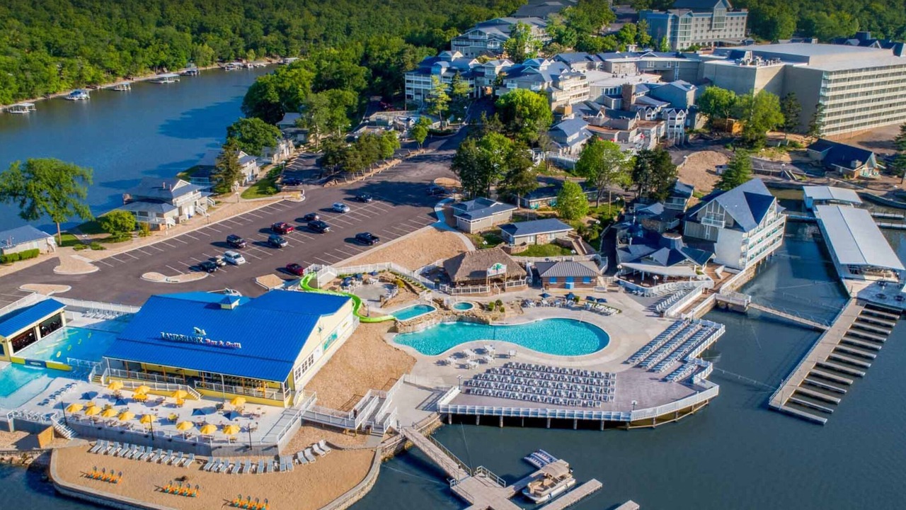 Photo of Others in Lake of the Ozarks