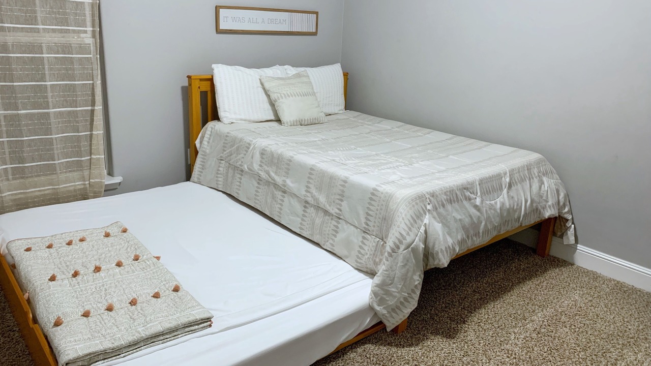 Photo of Bedroom in Carl Junction