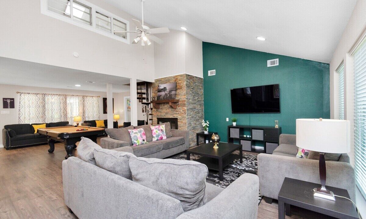 Photo of Livingroom in Kingwood