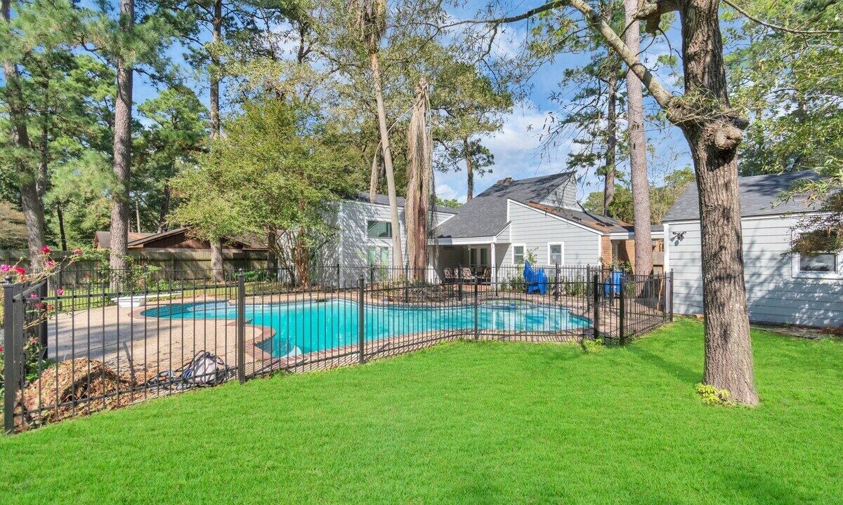 Photo of Outdoor in Kingwood