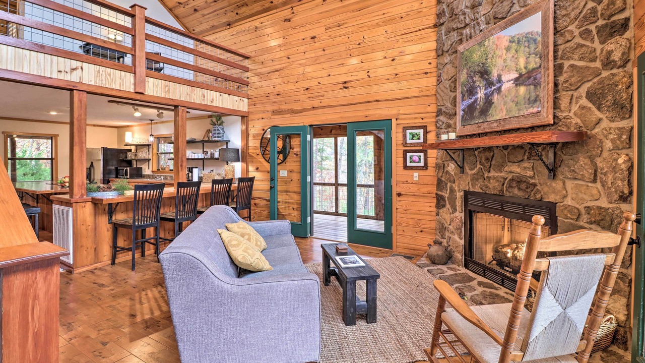 Photo of Livingroom in Boswell