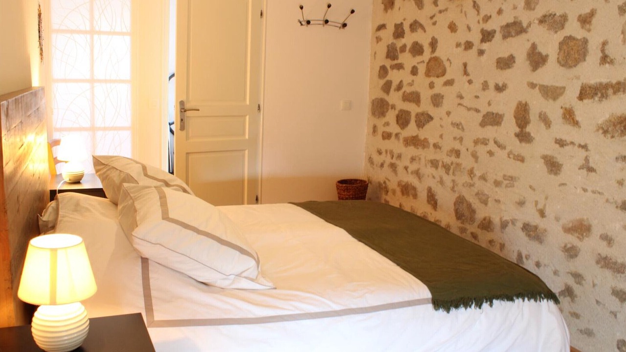Photo of Bedroom in Louroux-de-Beaune
