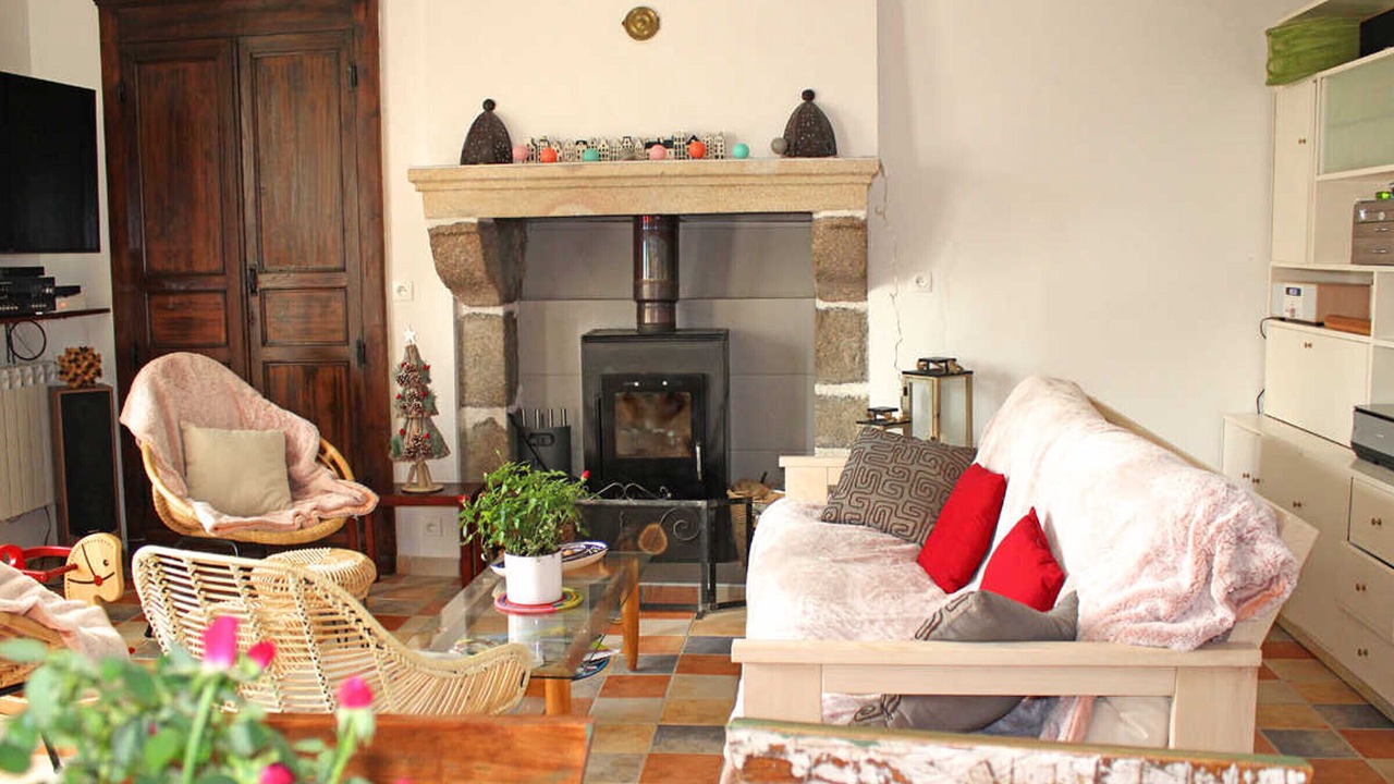 Photo of Livingroom in Louroux-de-Beaune