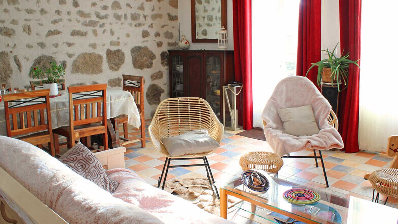 Photo of Livingroom in Louroux-de-Beaune