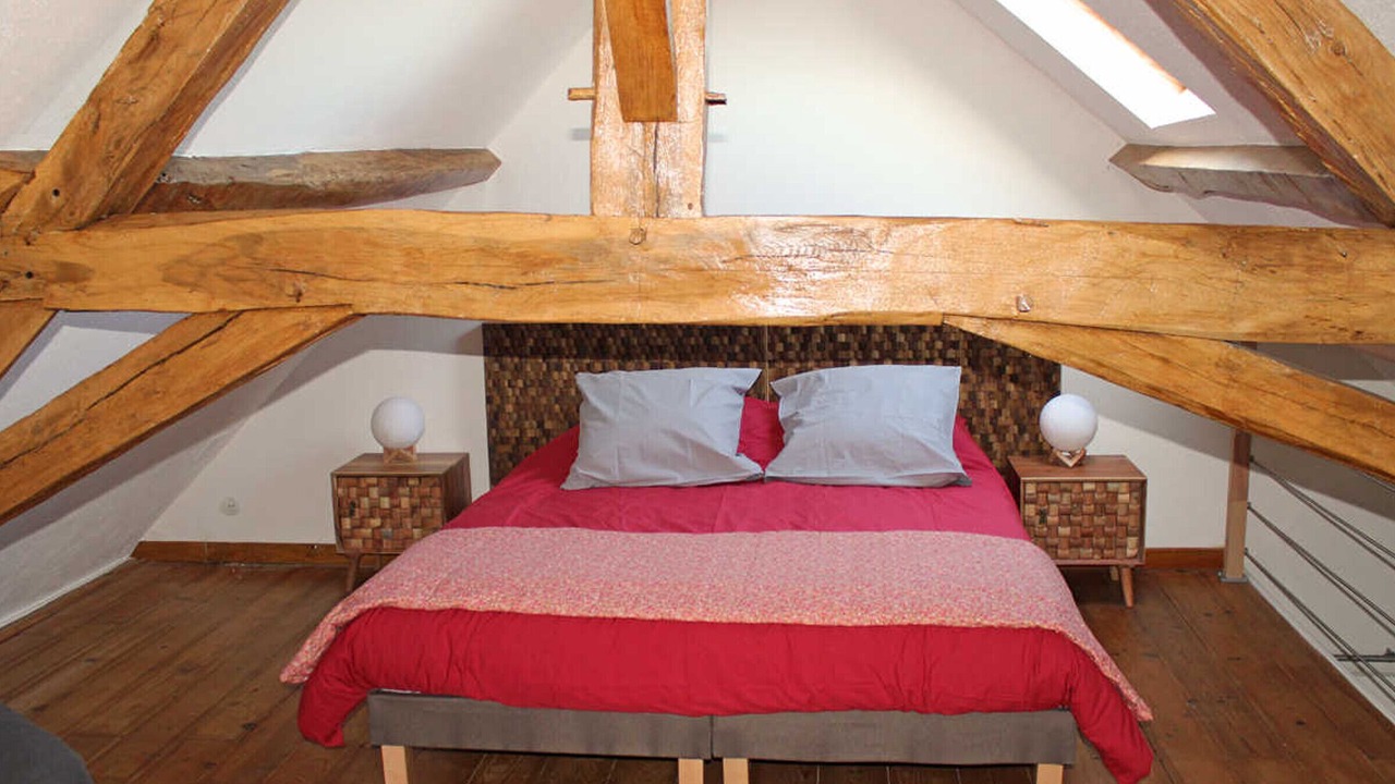 Photo of Bedroom in Louroux-de-Beaune