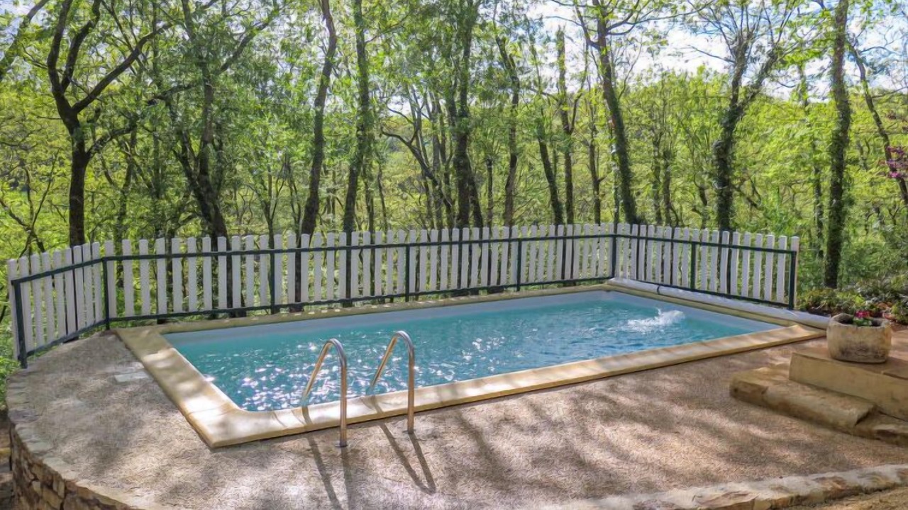 Photo of Outdoor in Blanquefort-sur-Briolance