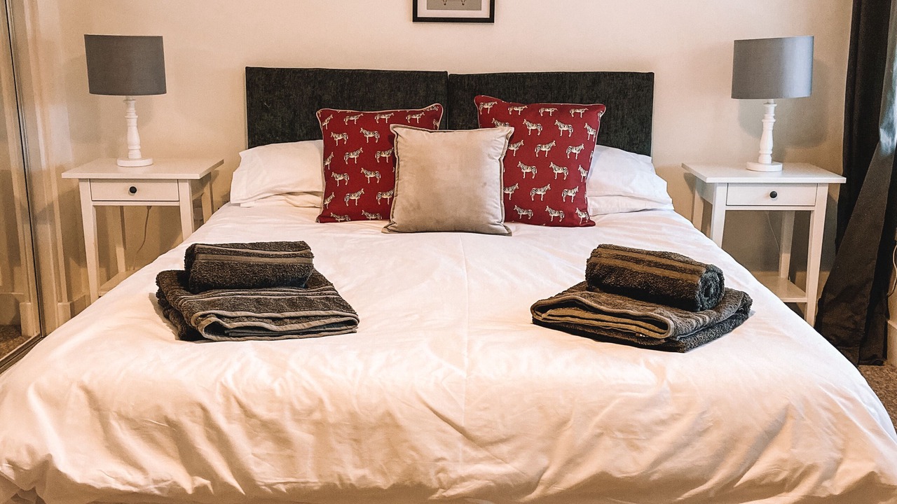 Photo of Bedroom in Godalming