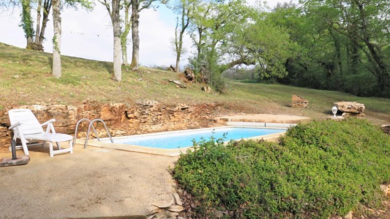 Photo of Outdoor in Blanquefort-sur-Briolance