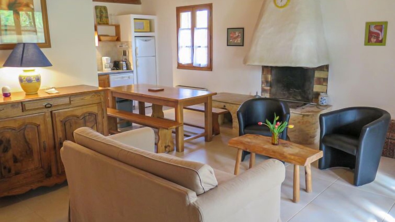 Photo of Livingroom in Blanquefort-sur-Briolance