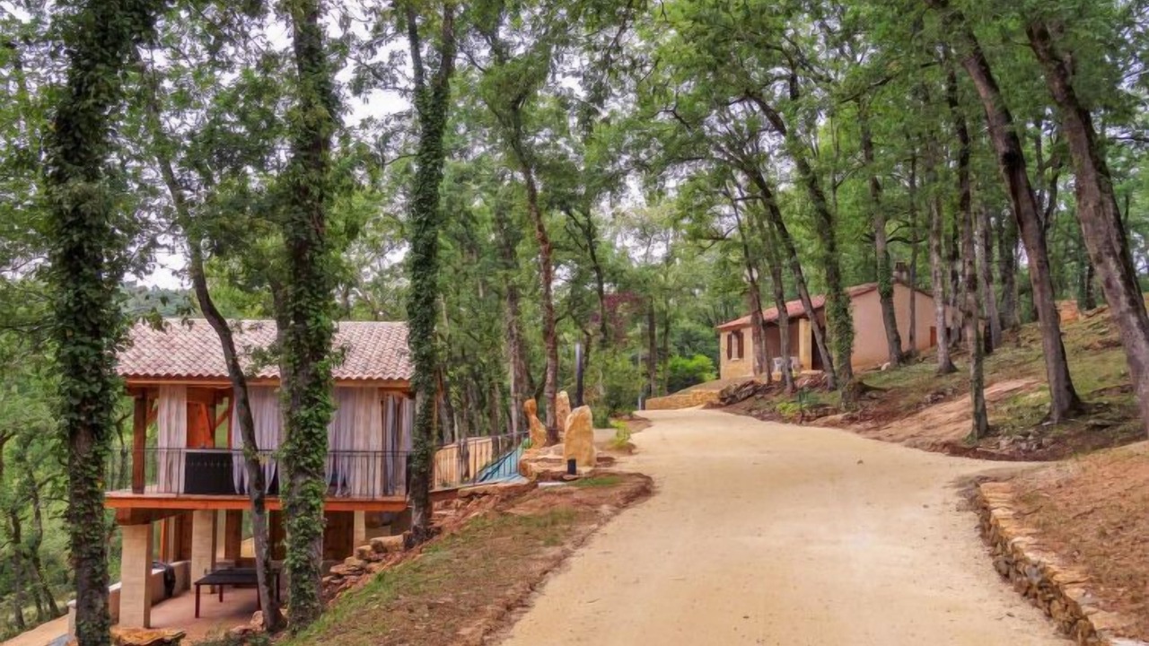 Photo of Outdoor in Blanquefort-sur-Briolance