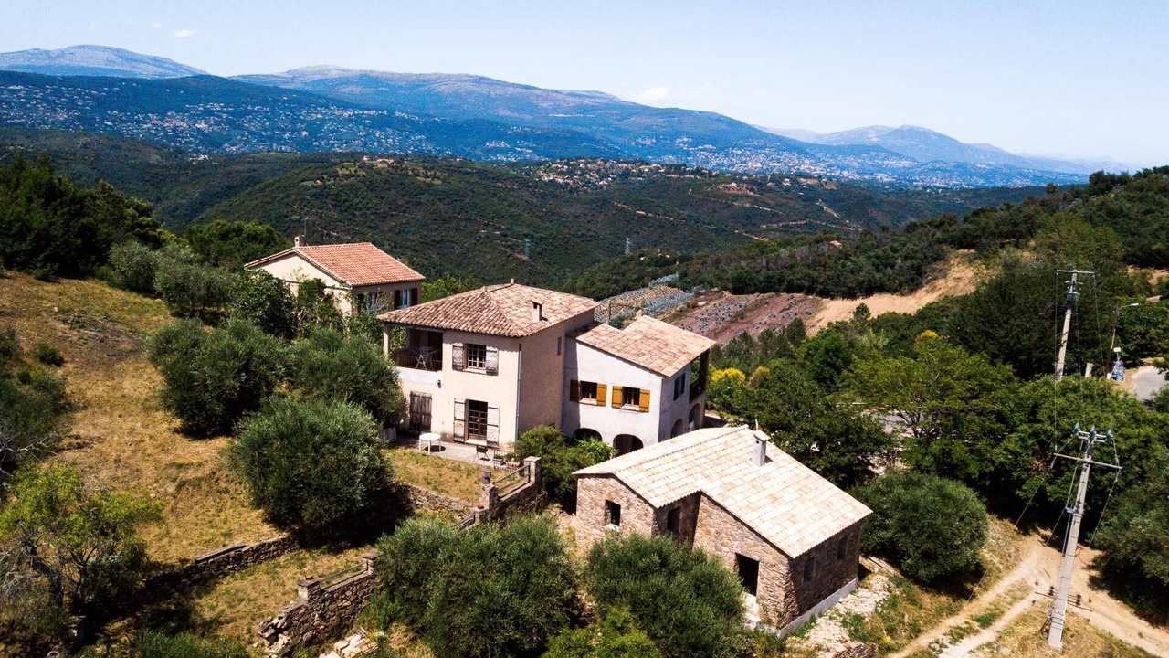 Photo of Outdoor in Tanneron