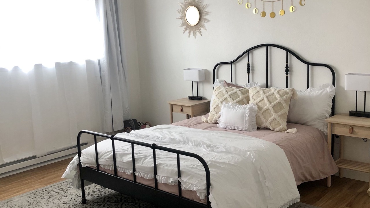 Photo of Bedroom in Crescent City