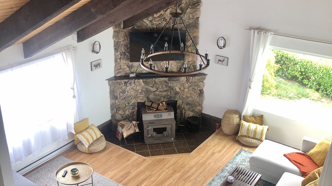 Photo of Livingroom in Crescent City