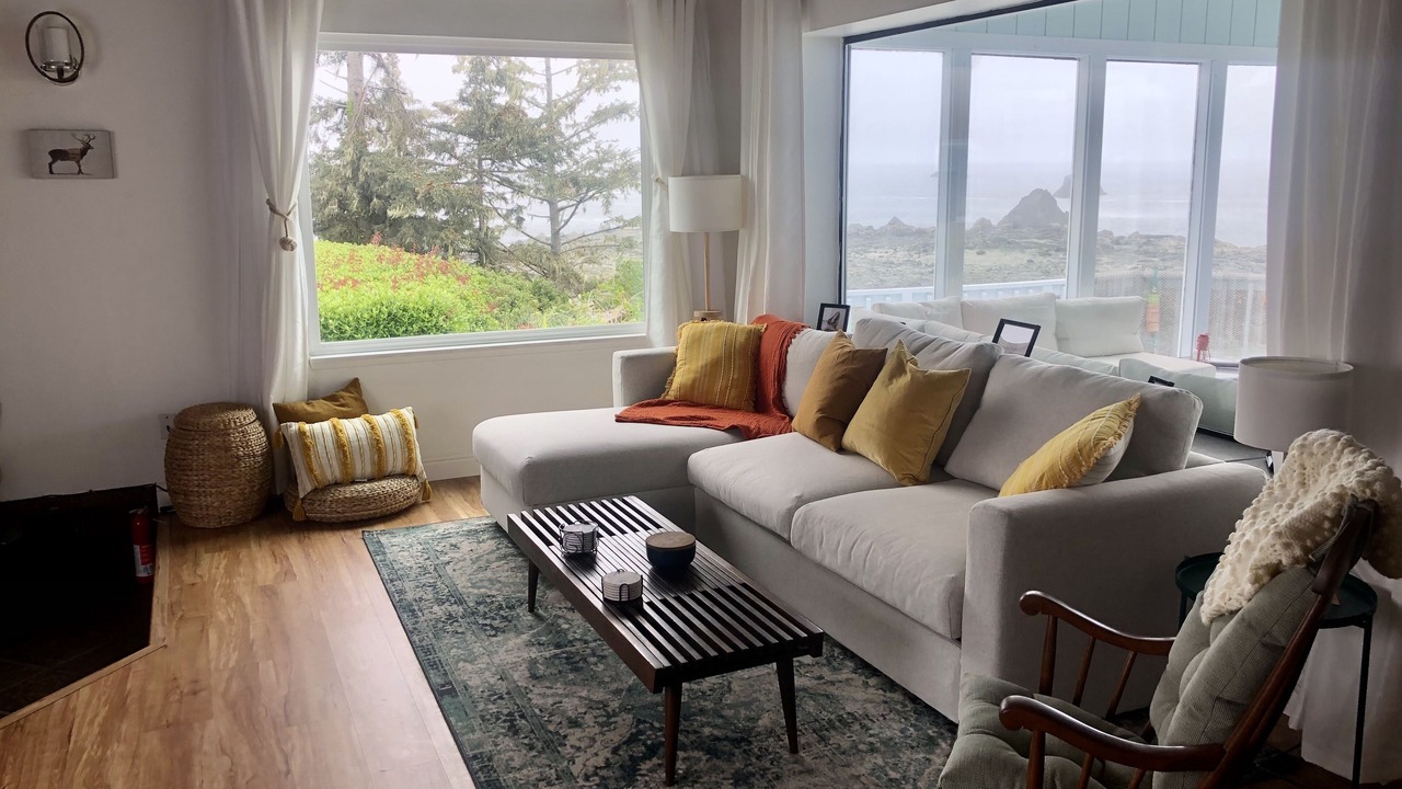 Photo of Livingroom in Crescent City