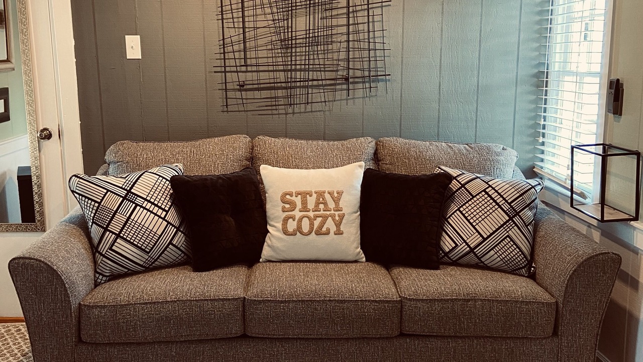 Photo of Livingroom in Lawrenceville