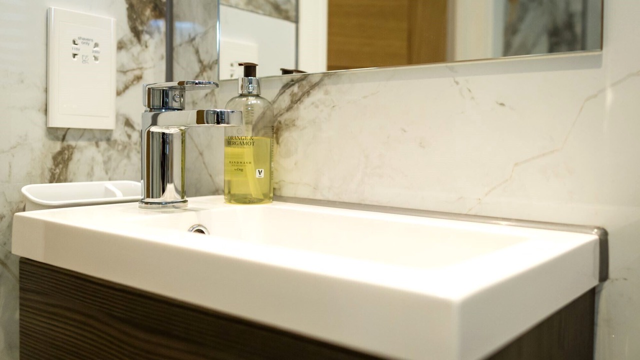 Photo of Bathroom in Meads