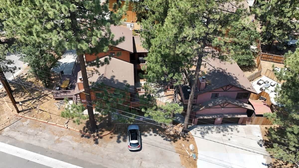Photo of Outdoor in Summit Estates