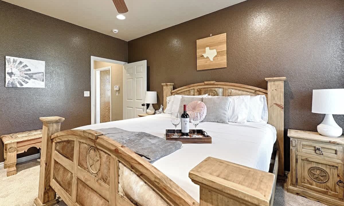 Photo of Bedroom in Azle