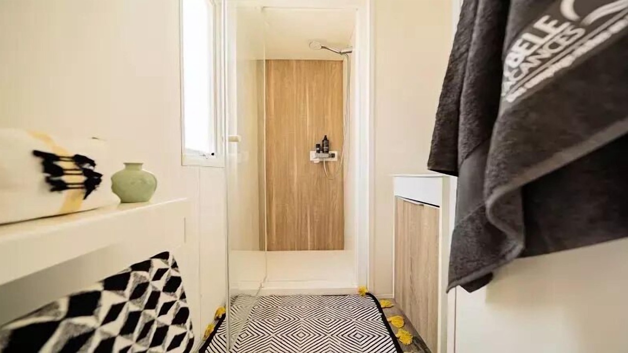 Photo of Bathroom in Laroque-des-Alberes