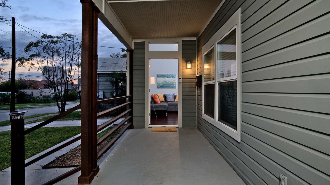 Photo of Patio Balcony in Near East Side